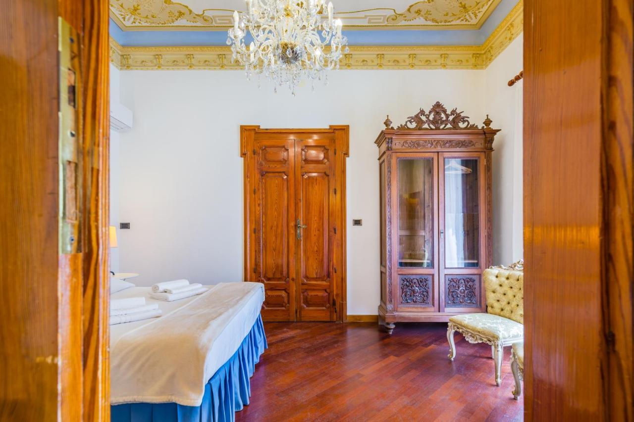 Palazzo Montalbano Bed & Breakfast Scicli Exterior photo